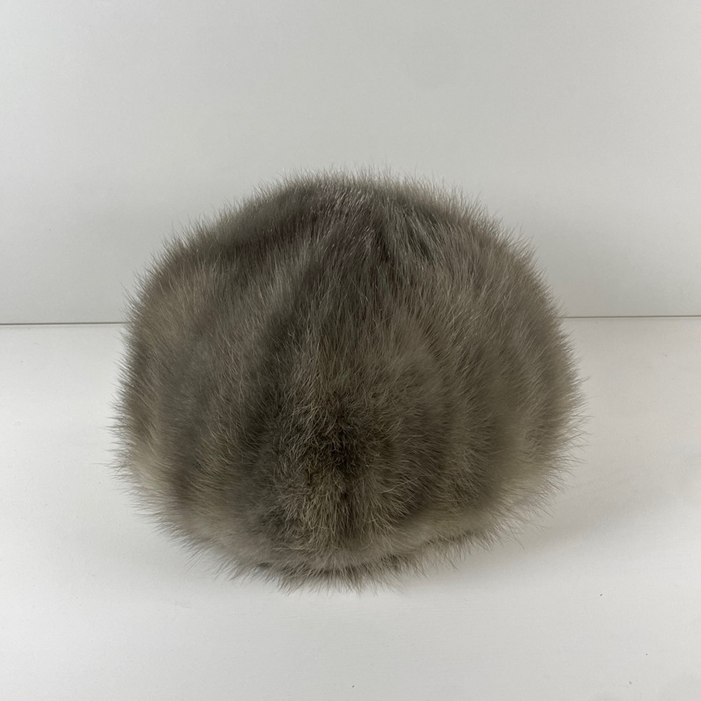 Philip Chin's‎ Canada Fur Store mink hat